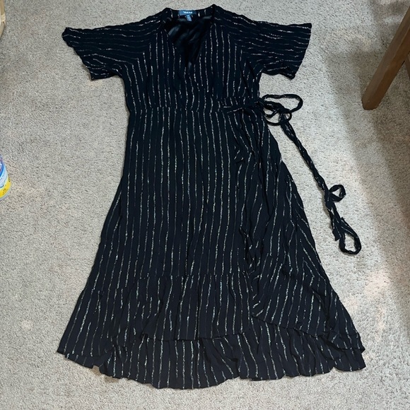 ModCloth Flutter-ly Perfect Gauze Wrap Maxi Dress Black Lurex Metallic 1X‎ - Picture 2 of 10